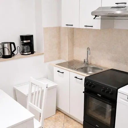 Lumini Ochelmitzer Str 9 * Jesewitz
