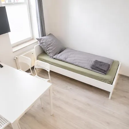 Lumini Ochelmitzer Str 9 아파트 *