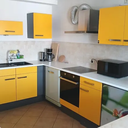 Lumini Ochelmitzer Str 9 아파트 *